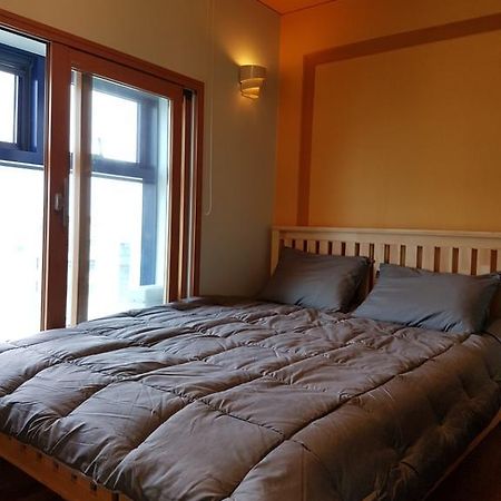 Hostel Lyndon Чеджудо Экстерьер фото