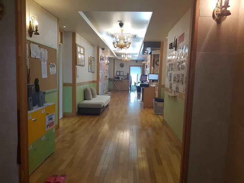 Hostel Lyndon Чеджудо Экстерьер фото