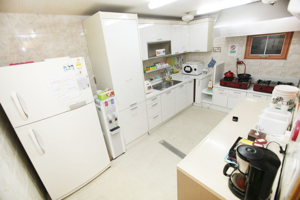 Hostel Lyndon Чеджудо Экстерьер фото