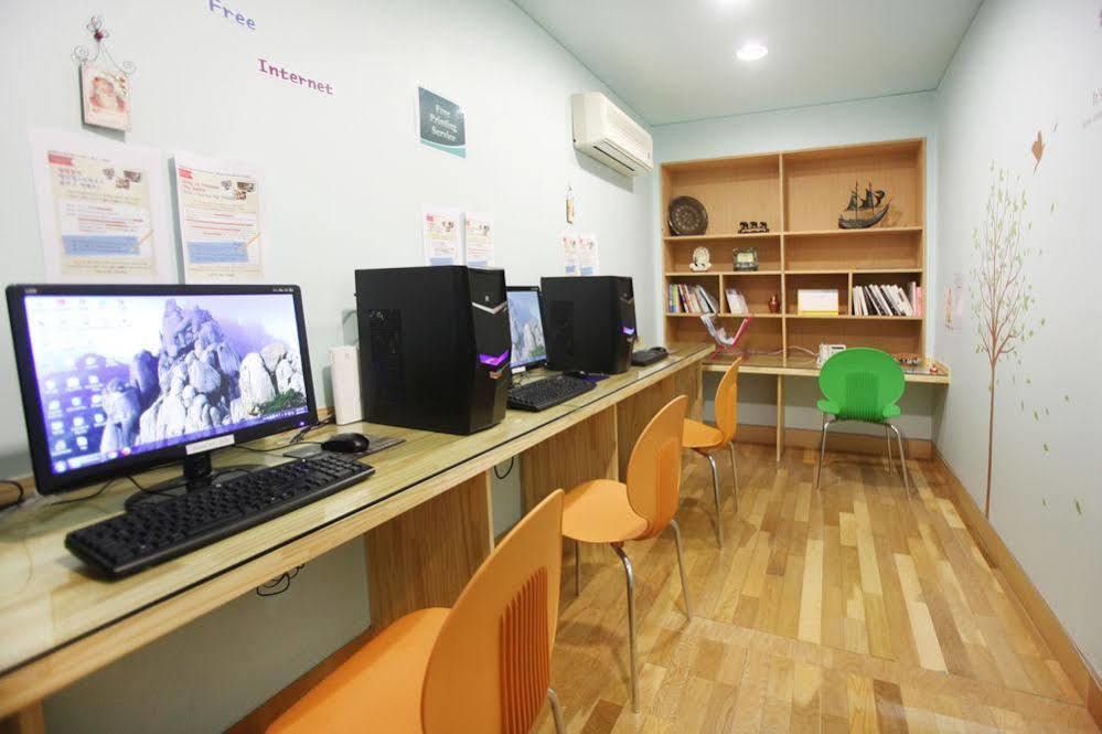 Hostel Lyndon Чеджудо Экстерьер фото